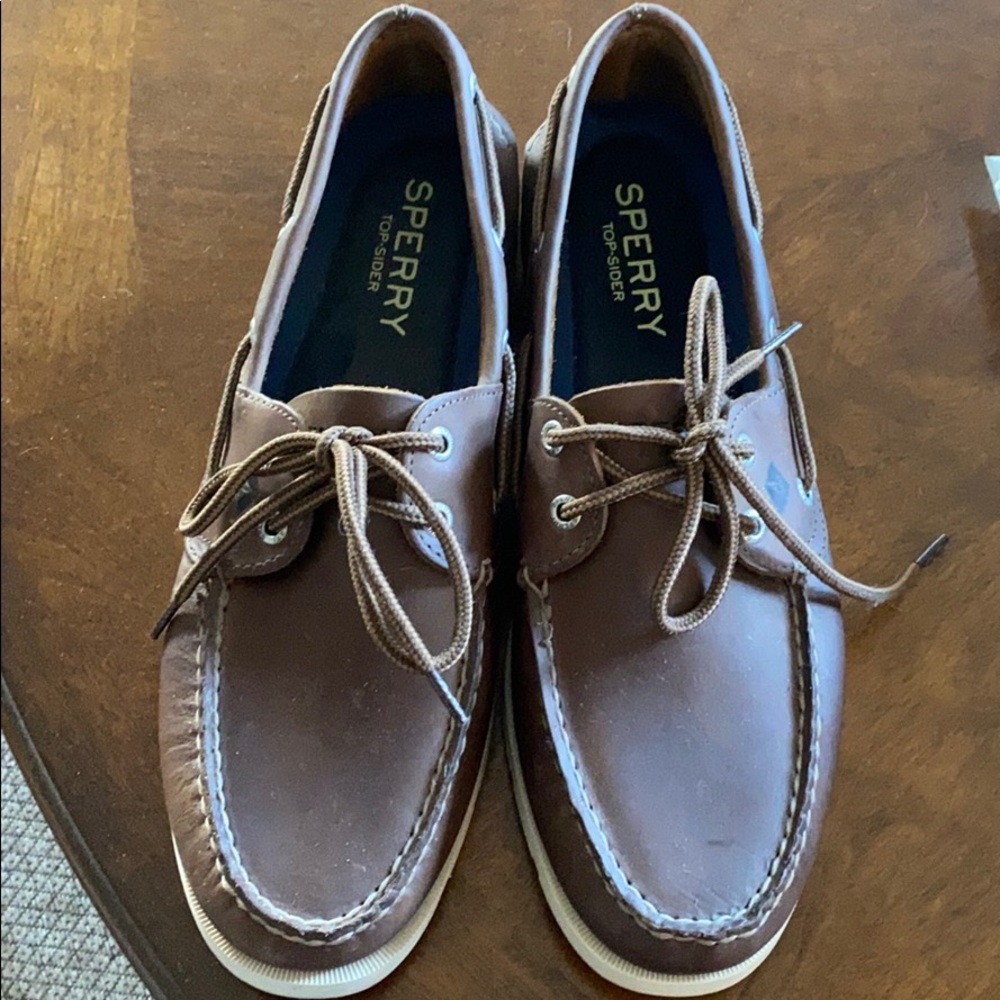 Sperry’s Men’s
